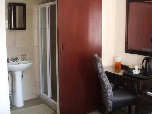 Hostal Monacco Guest House