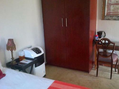 Hostal Monacco Guest House