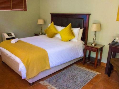 Hostal Monacco Guest House