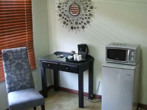 Hostal Monacco Guest House