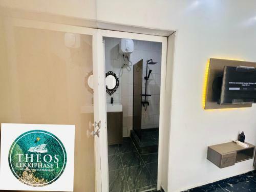 Hostal Theosplace Lekki