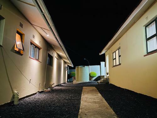 Hostal River Valley Guest House
