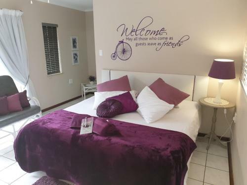 Hostal Ceelee's Place