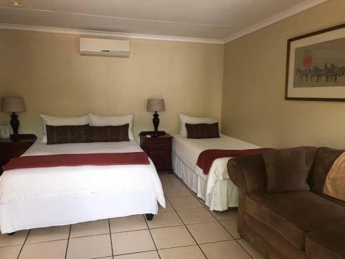 Hostal Glenmore Guesthouse