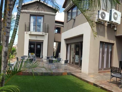 Hostal Kusile Guest House