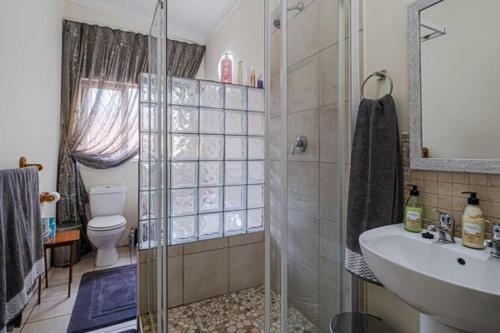 Apartamento Ianinyathi?s Self Catering