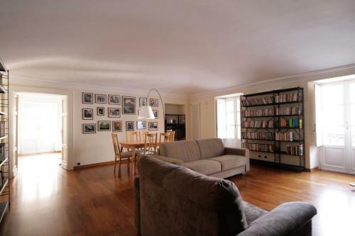 Apartamento Quiete E Charme Con Posto Auto In Centro Citt�!