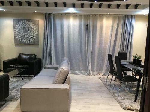 Well Located Apartment In Casablanca- 12 Mo Internet- Netflix