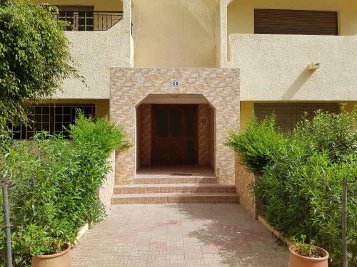 Well Located Apartment In Casablanca- 12 Mo Internet- Netflix