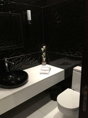 Well Located Apartment In Casablanca- 12 Mo Internet- Netflix