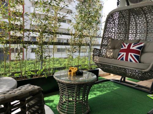 City Center Apartment With Terrace
