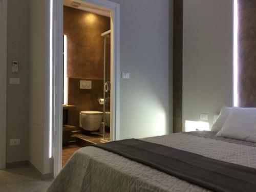 Hostal Turin Central Rooms