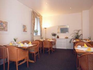 Centrum Hotel Commerz Am Bahnhof Altona