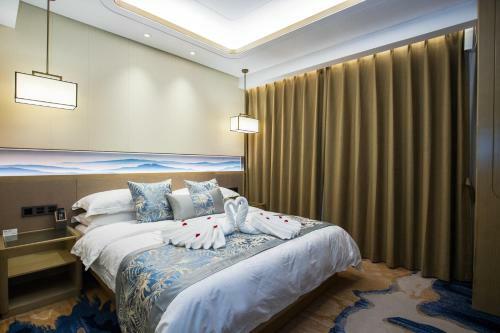 Kunming Golden Spring Hotel
