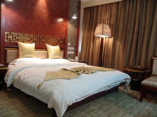 Kunming Golden Spring Hotel