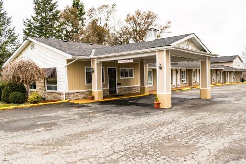 Kingston Motel East
