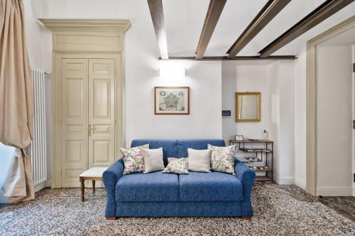 Apartments To Art