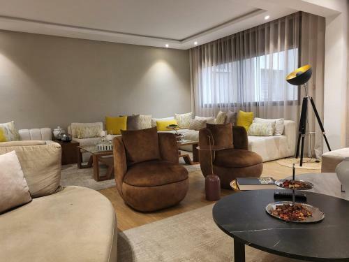 The One Luxury Apartment With Dressing Room