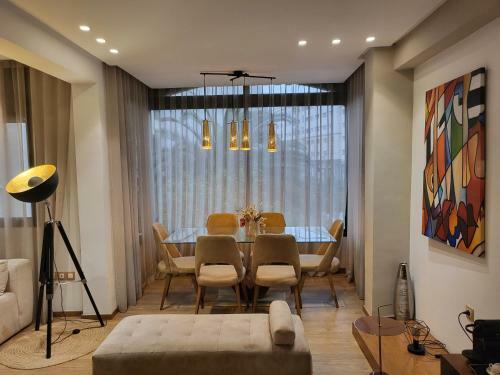 The One Luxury Apartment With Dressing Room