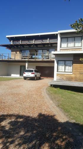 91 Da Gama Beach House