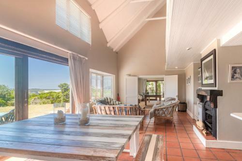 Willows Beach House