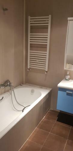 New Stylish And Spacious Apartment At Berges Du Lac 2 Tunis