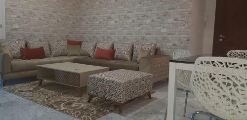 New Stylish And Spacious Apartment At Berges Du Lac 2 Tunis