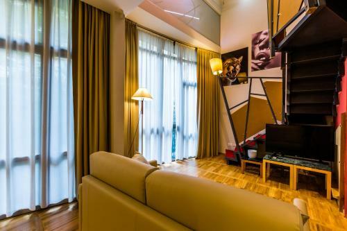 Juvarrahouse Luxury Apartments