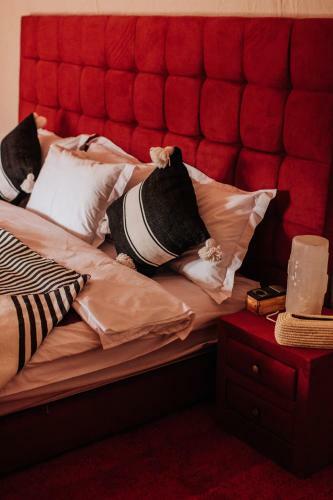 Desert Luxury Camp Erg Chigaga