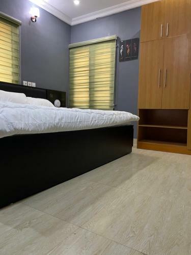 Apartamento West Syndro?mes Real Estates Homes