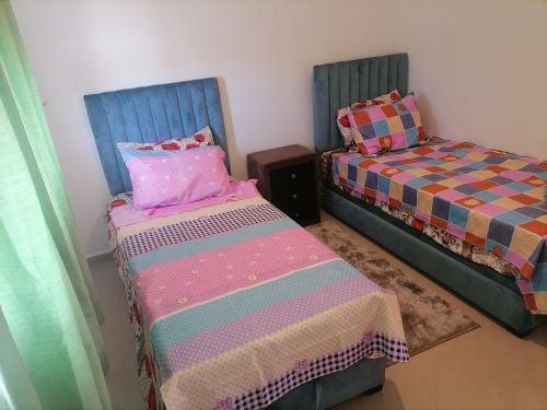 Apartamento Apparemment Avec Piscine