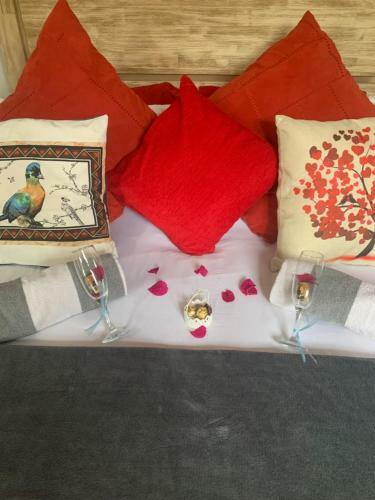 Hostal Bougain Villa Self-catering ,darling