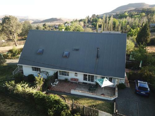 Hostal Honeysuckle Clarens