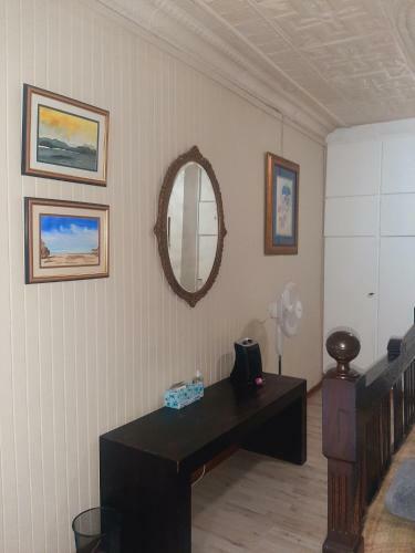 Sir Henry's Accommodation