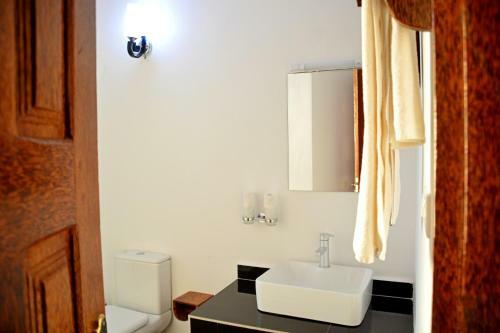 Zanoceanique Hotel