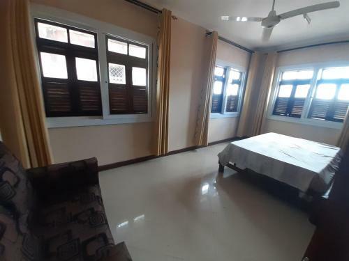 Market Apartment