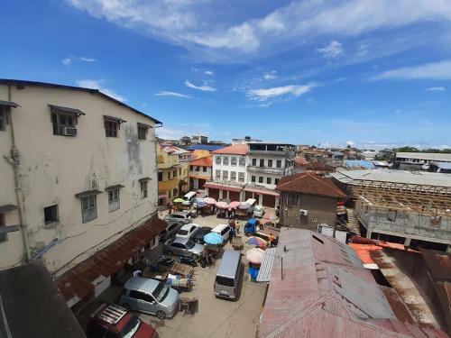 Market Apartment