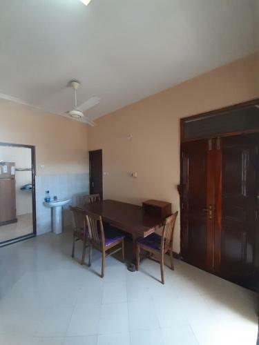 Market Apartment
