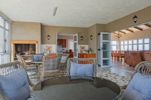 Villa No 89 Skuitbaai Cabri�re