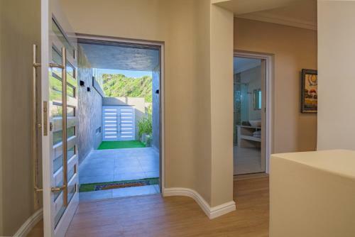 Villa No 89 Skuitbaai Cabri�re