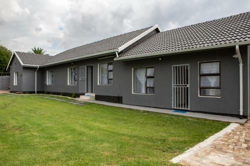 Apartamento 1 Bed Willow Executive Suites