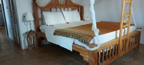 Moyo Top Floor Apartment