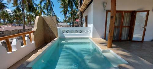 Moyo Top Floor Apartment