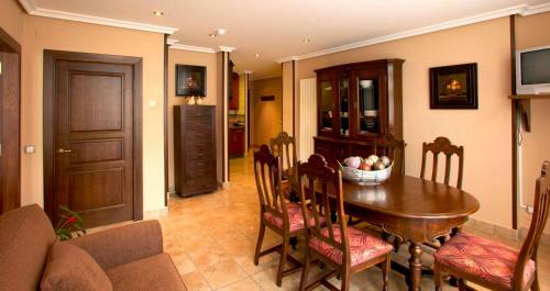 Apartamentos La Pontiga