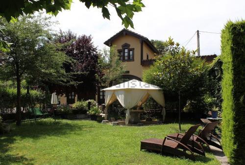 Apartamentos La Pontiga