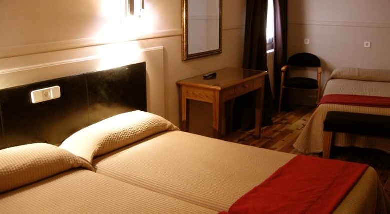 Hostal Canovas