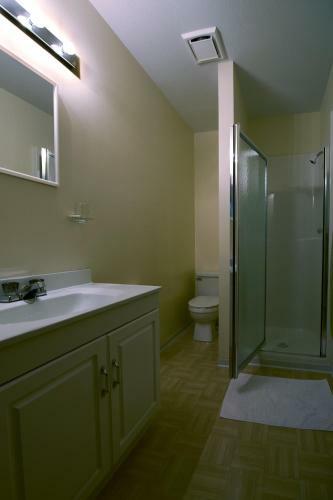 Shames Country Lodge