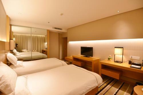 Wu Sheng Guan Holiday Hotel