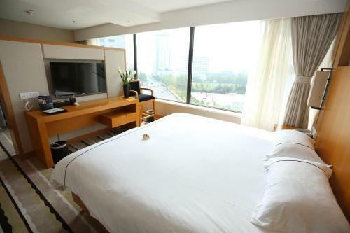 Wu Sheng Guan Holiday Hotel