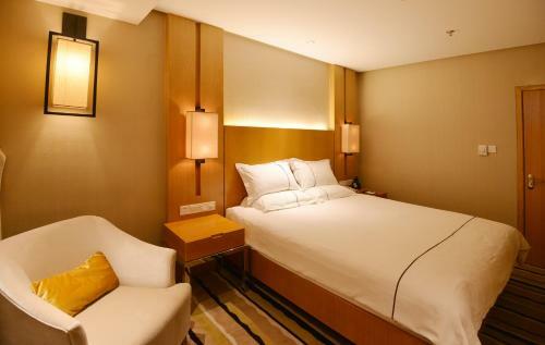Wu Sheng Guan Holiday Hotel
